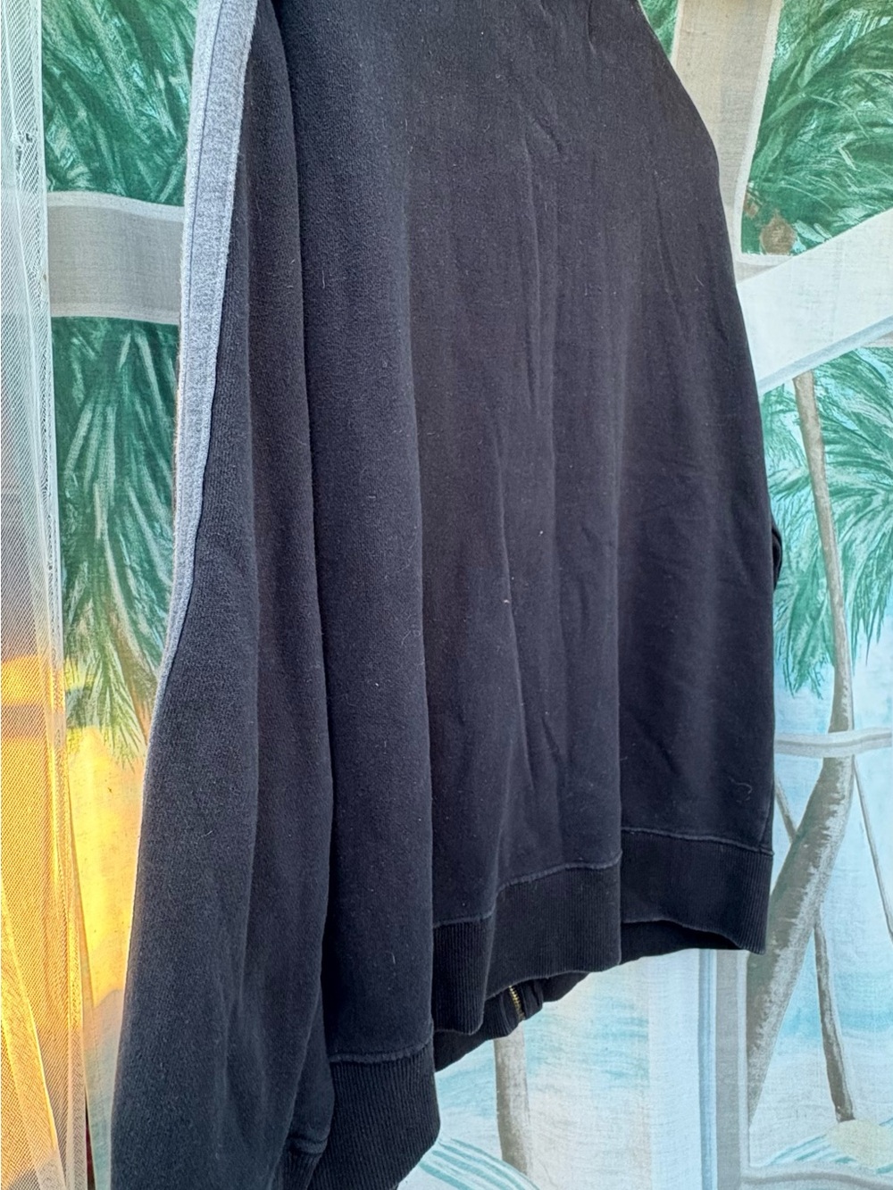 Vintage Roots mens Black and Gray Athletic Zip Jacket - Picture 5 of 6